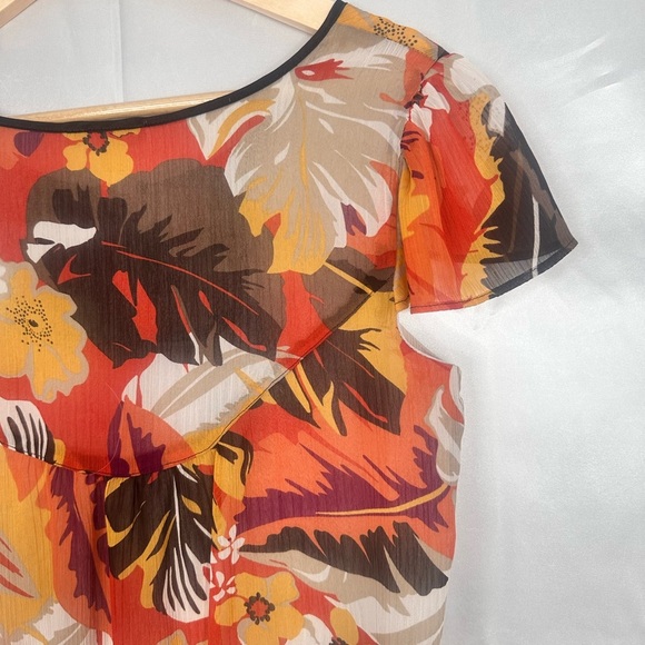 Apt. 9 Orange Red Ruffled Blouse size Large - Picture 10 of 13